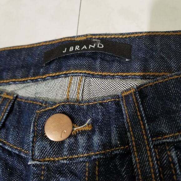 J Brand Logan Cuffed Jeans Hung Up NWT - Picture 4 of 8